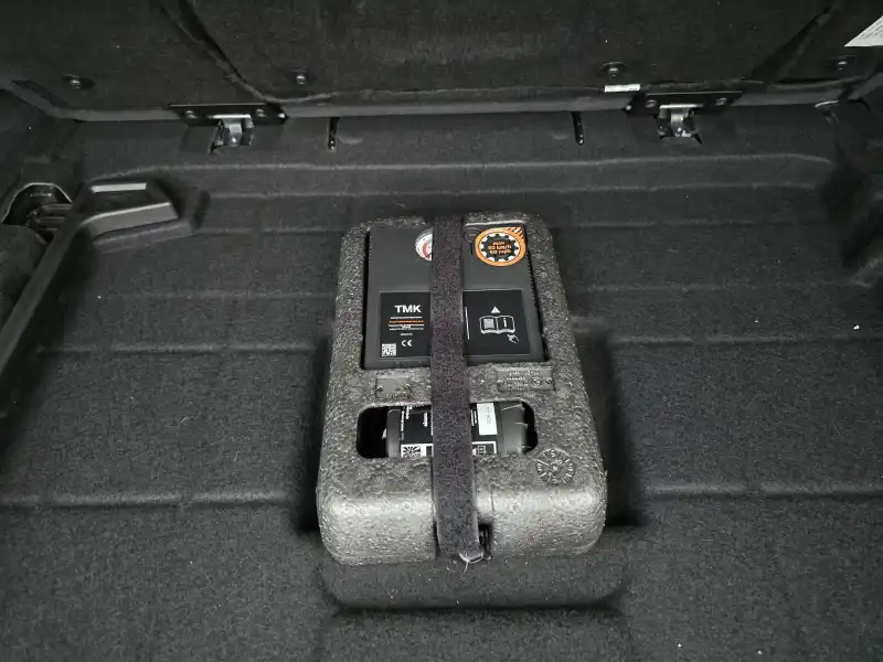 vehicleImage