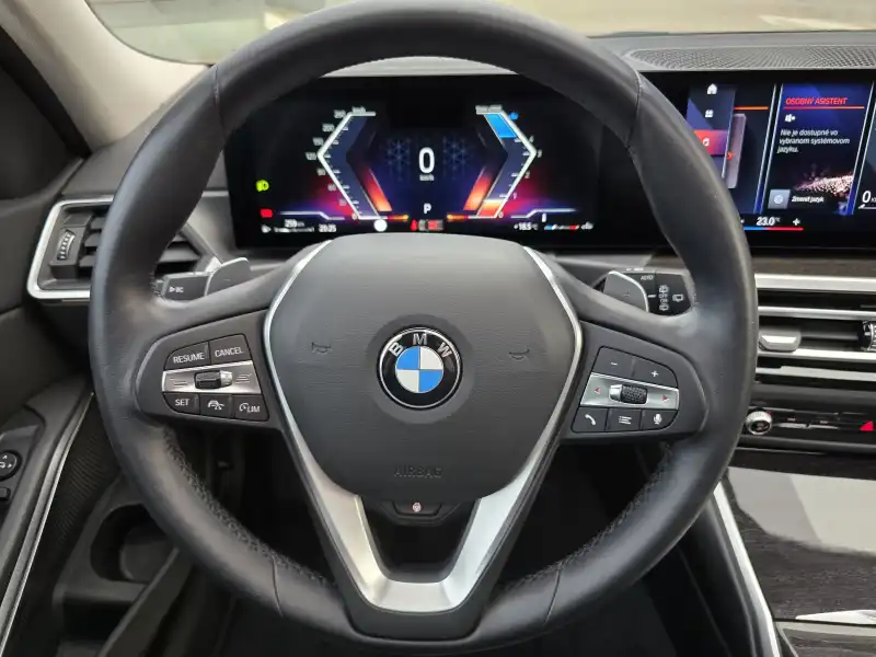 vehicleImage