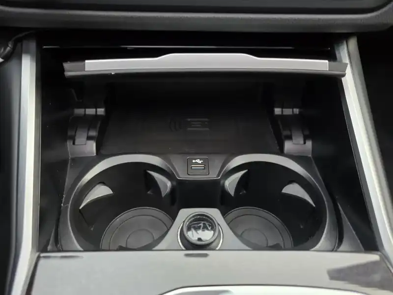 vehicleImage
