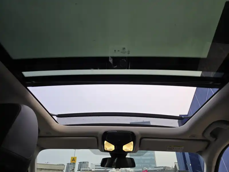 vehicleImage